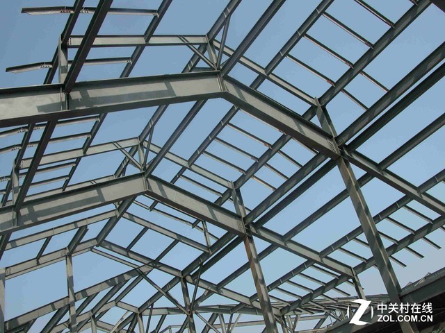 帶對(duì)講機(jī)去玩密室逃脫 信號(hào)不好也正常