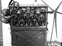 電影《英雄兒女》中王成使用的71型電臺 電影《英雄兒女》中王成使用的71型電臺