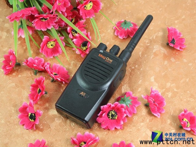 應(yīng)急通訊必備 摩托羅拉Mag One A8特惠