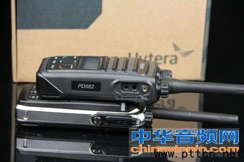 海能達(dá)PD680對講機(jī)深水測評 功能強(qiáng)大拾音距離更遠(yuǎn)