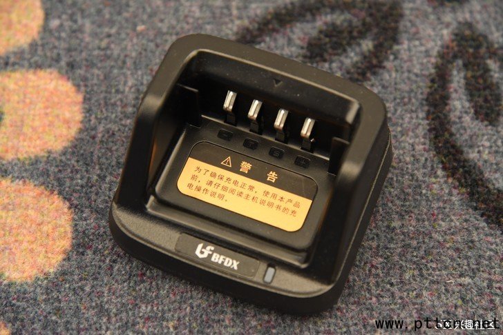 北峰DMR BF-TD511數(shù)字對(duì)講機(jī)