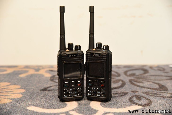 北峰DMR BF-TD511數(shù)字對(duì)講機(jī)